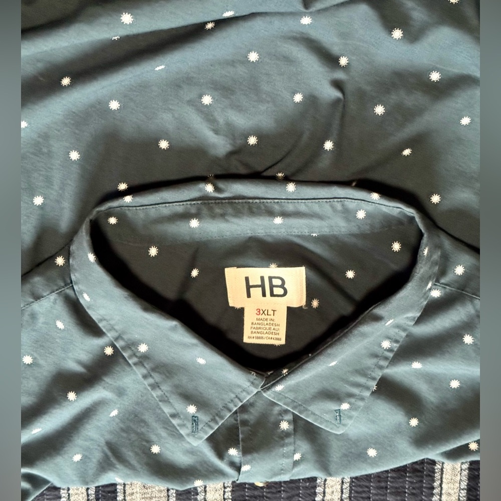 Harbor Bay Men's (Green with White Accents) Short Sleeve
ButtonUp (3XLT)